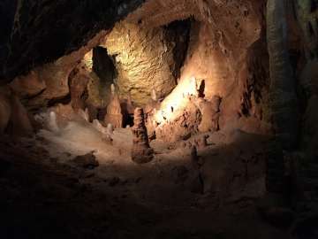 jaskyňa driny
